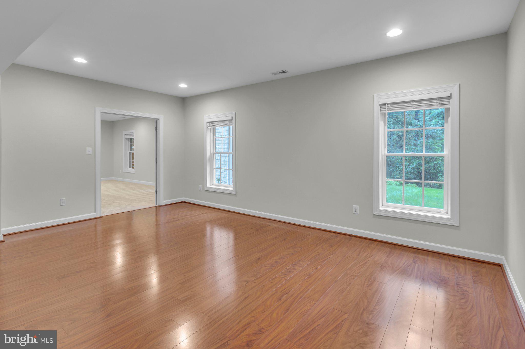 VILLAGES OF URBANA - Residential