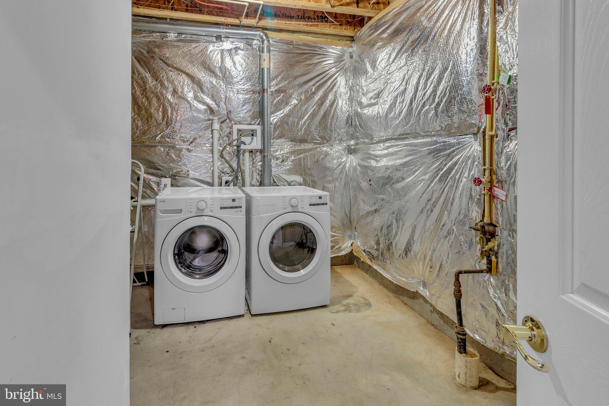 VILLAGES OF URBANA - Residential