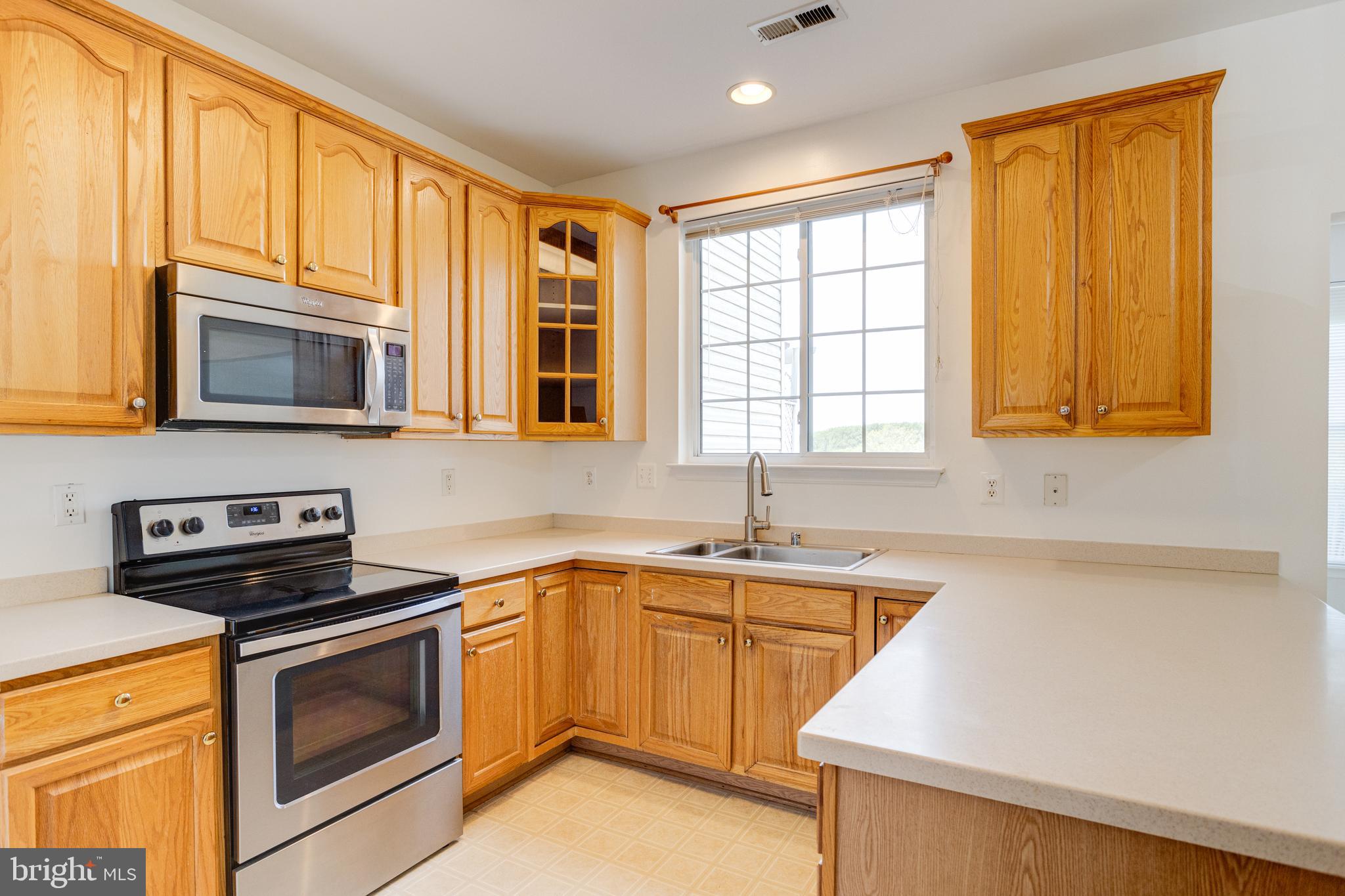 MONMOUTH MEADOWS - Residential