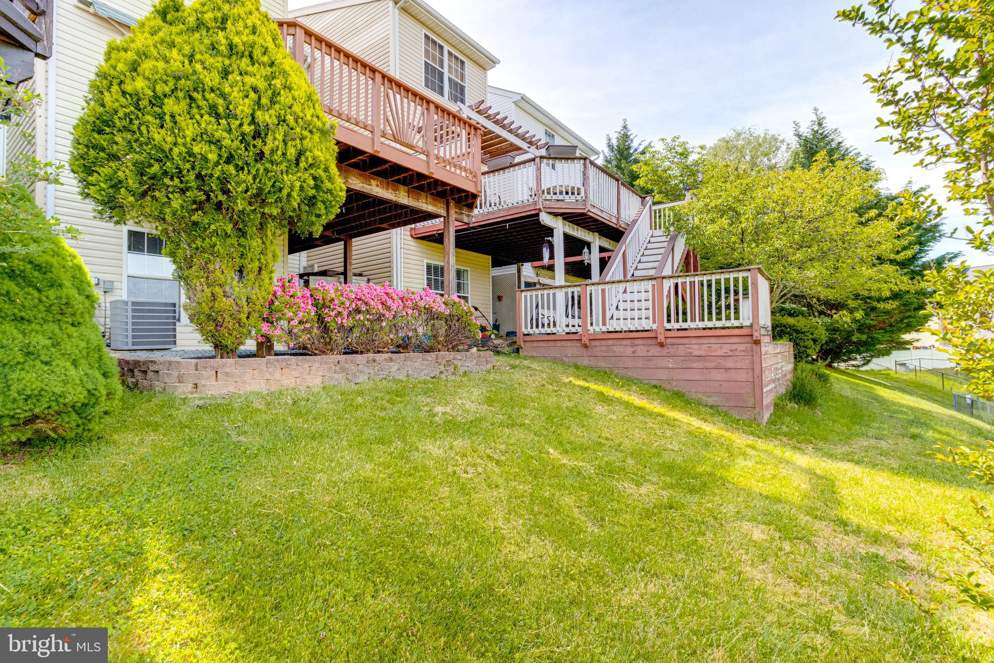 MONMOUTH MEADOWS - Residential