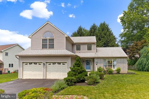 Photo of 1565 ABBAS AVE, LANCASTER, PA 17602 (MLS # PALA2037316)