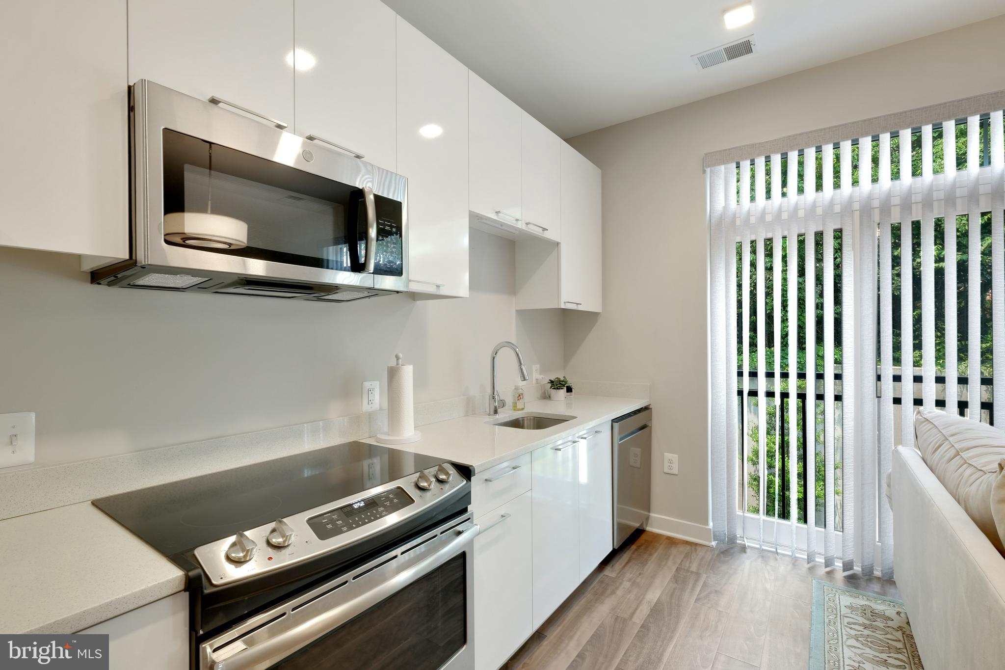 BARCROFT - Residential