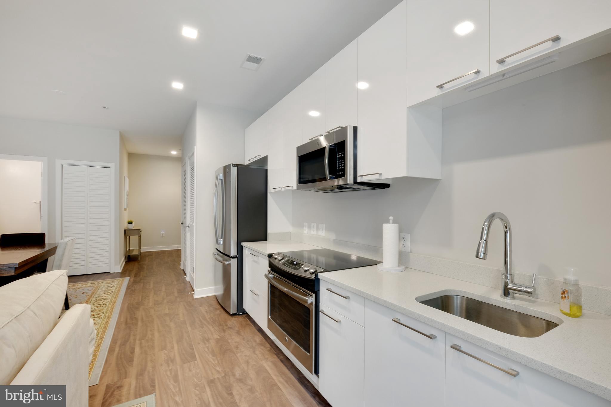 BARCROFT - Residential