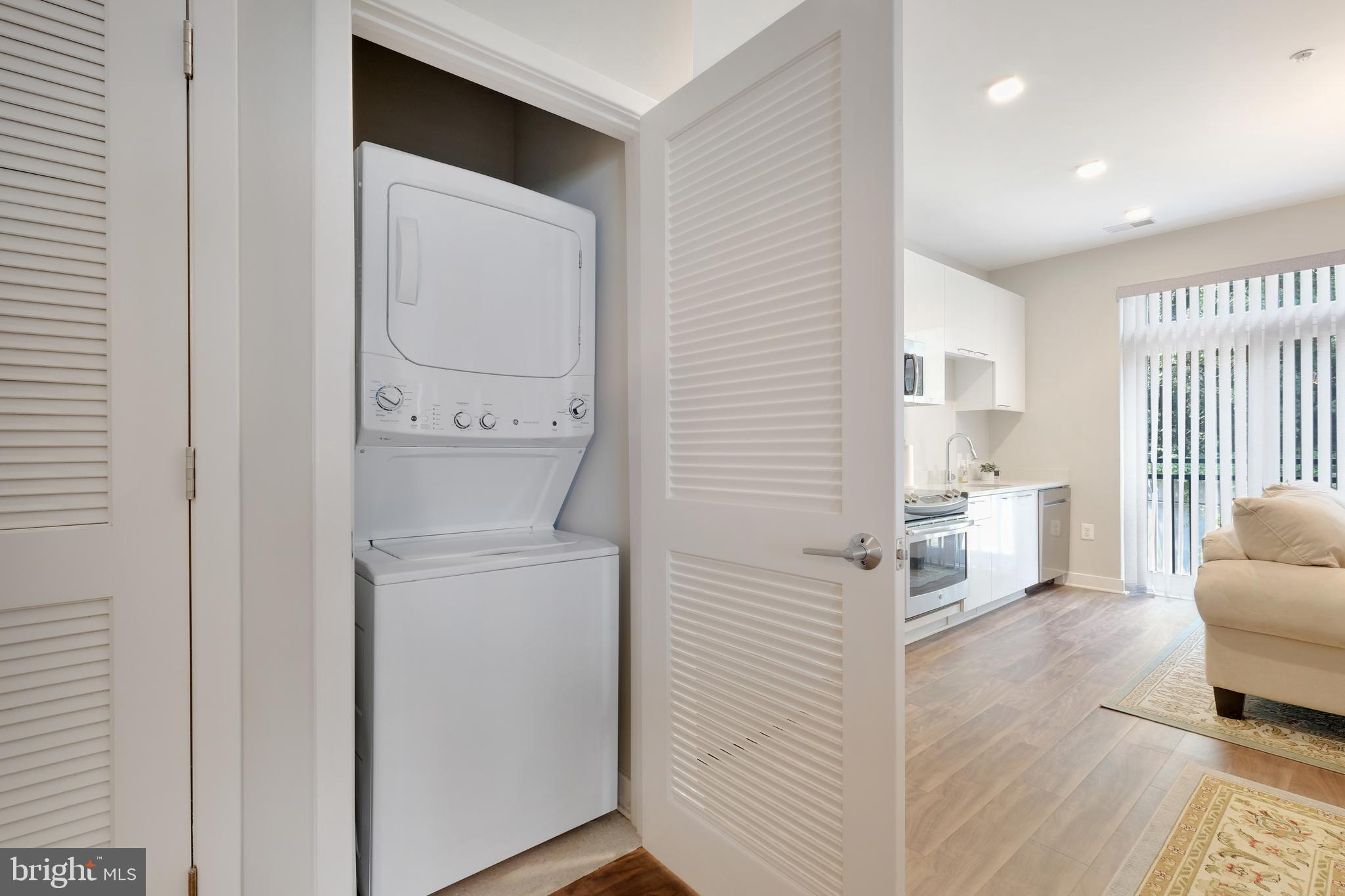 BARCROFT - Residential