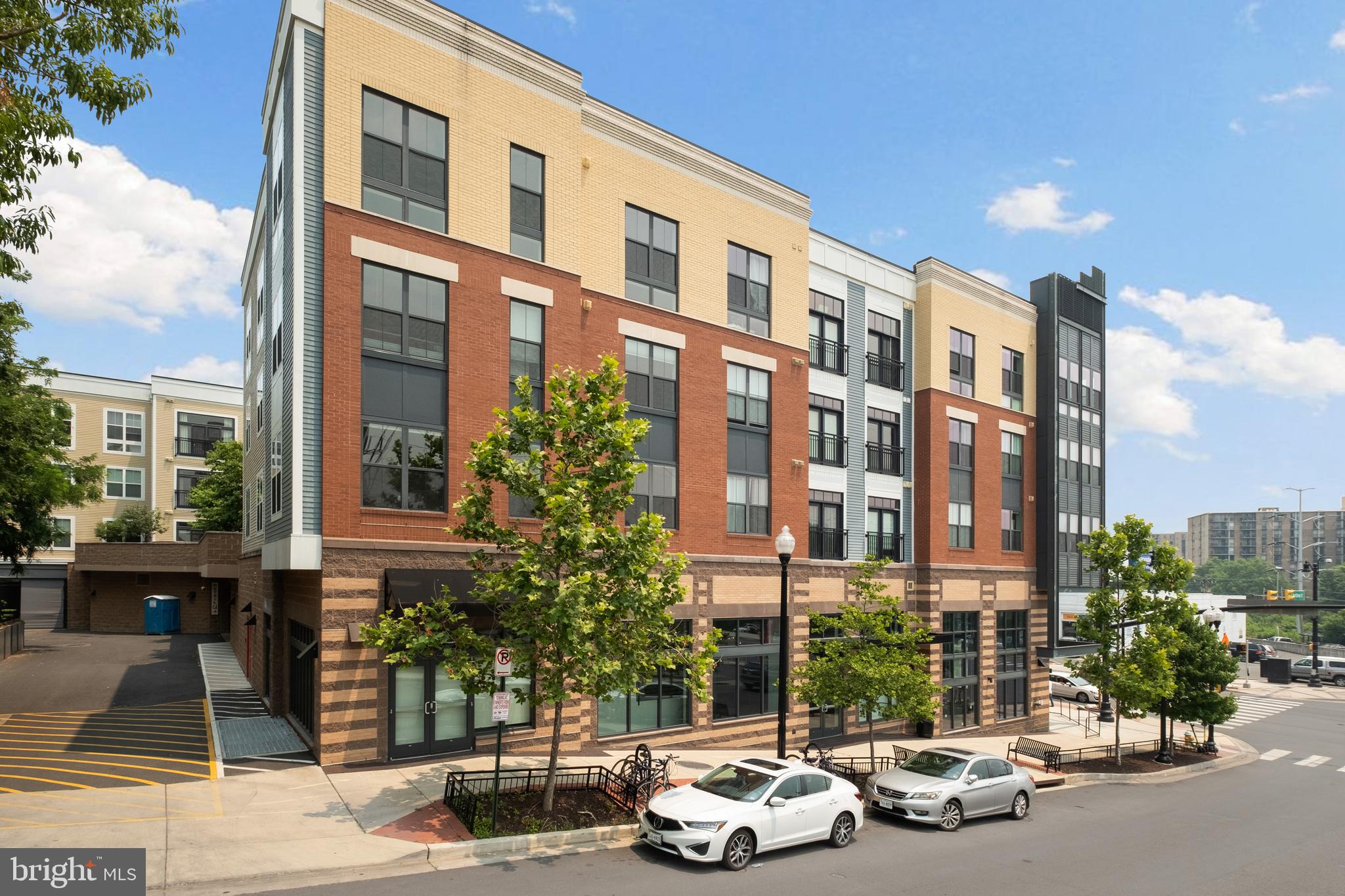 BARCROFT - Residential