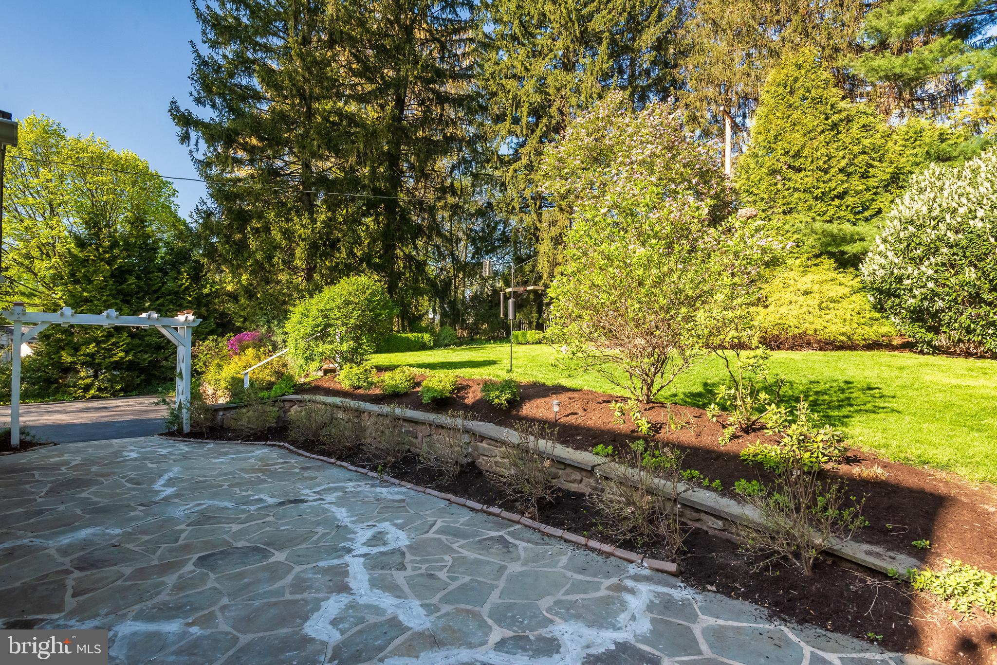 VALLEY HILLS - Residential