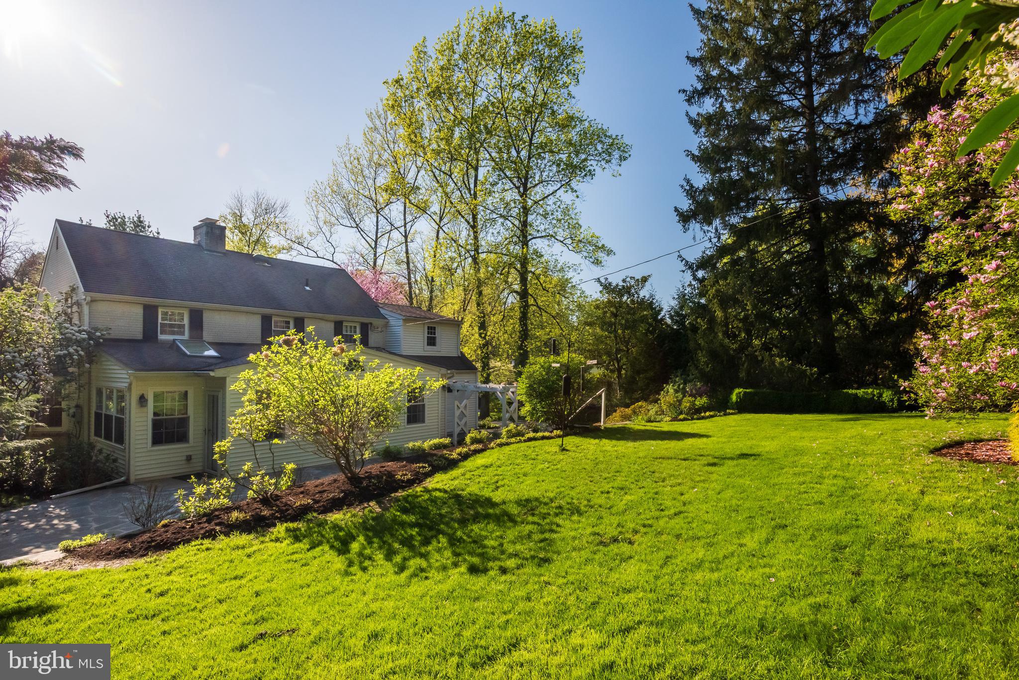 VALLEY HILLS - Residential