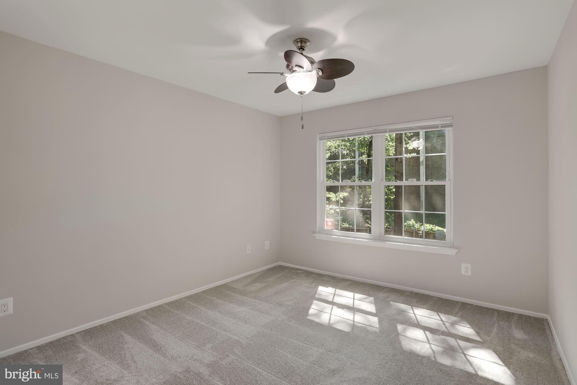 POINTE AT PARK CENTER - Residential