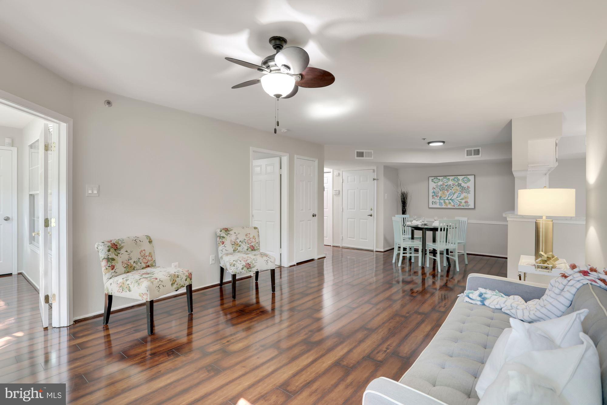 POINTE AT PARK CENTER - Residential