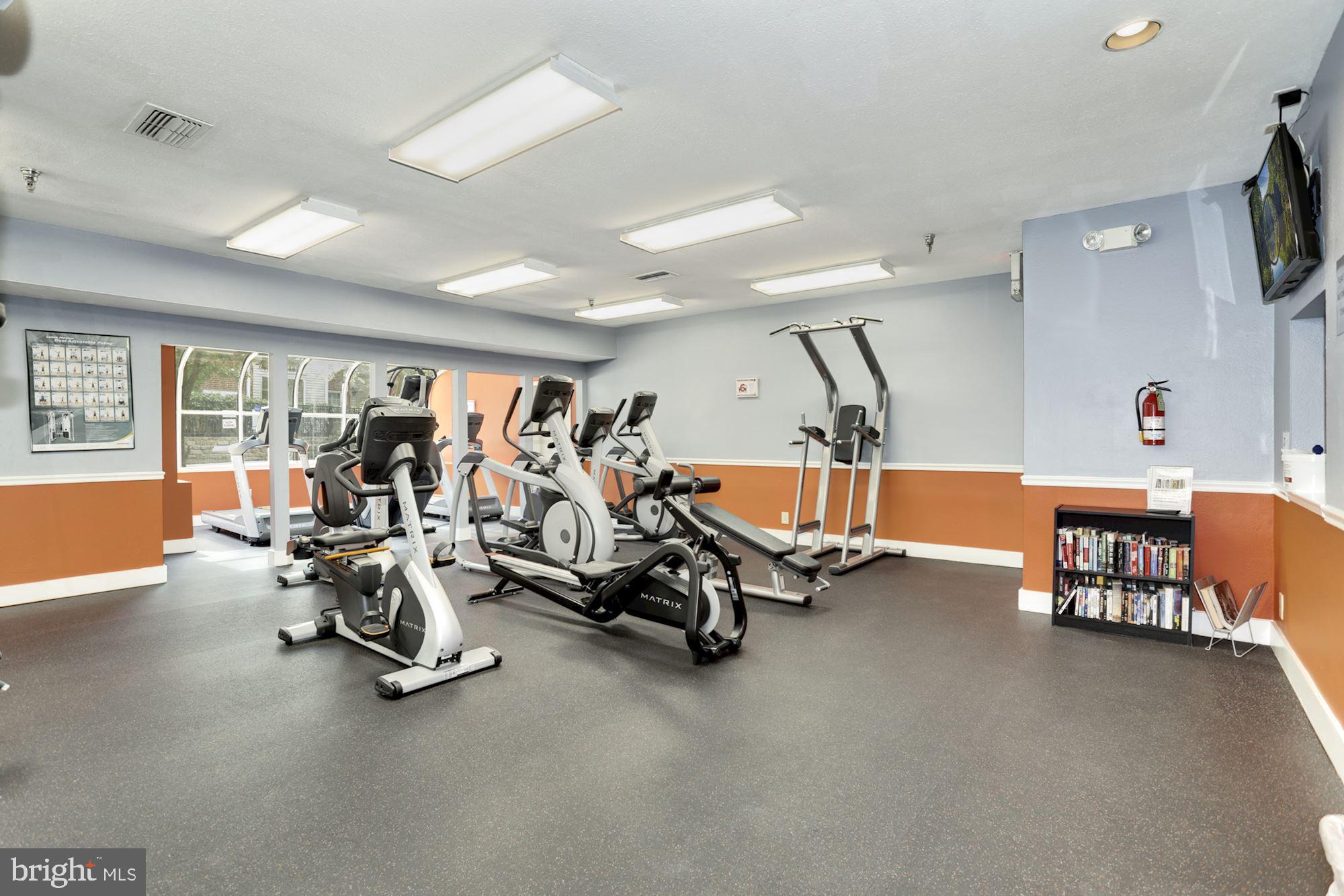 POINTE AT PARK CENTER - Residential