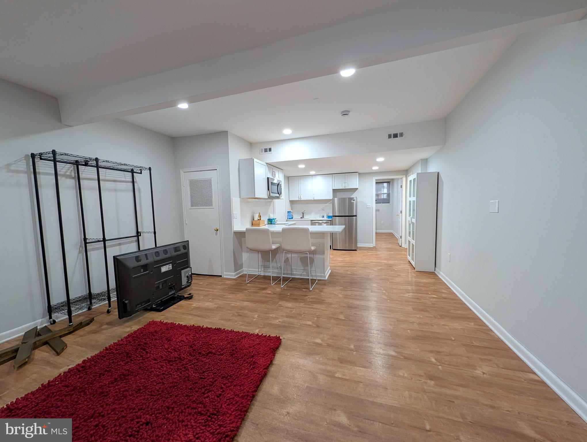 21214 MILLWOOD SQUARE