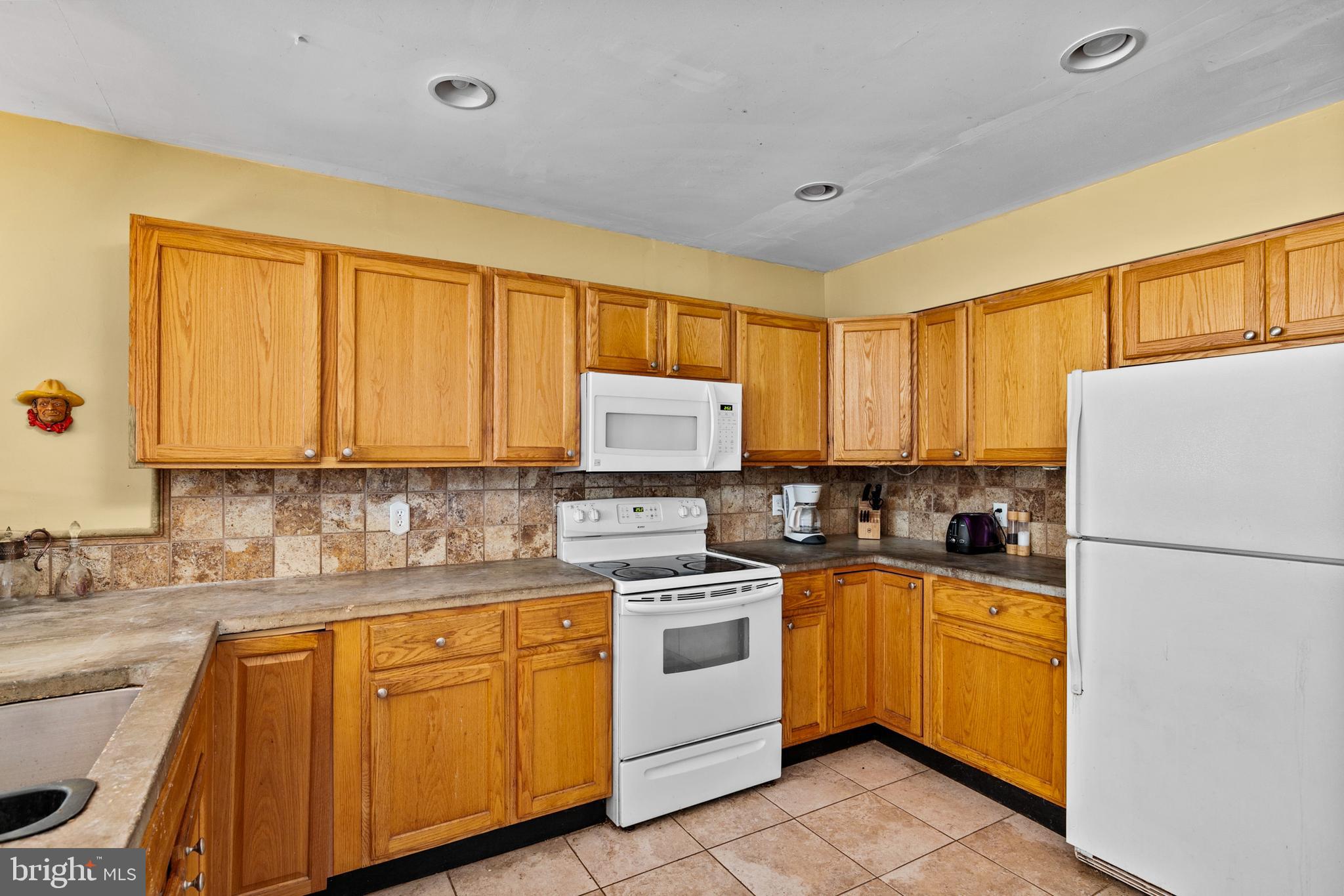 SNUG HARBOR - Residential