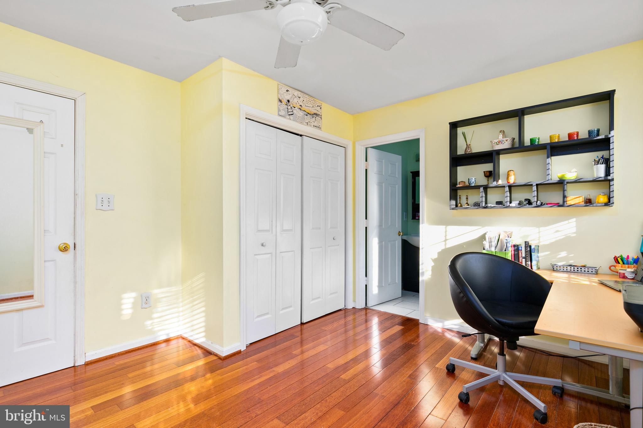 SNUG HARBOR - Residential