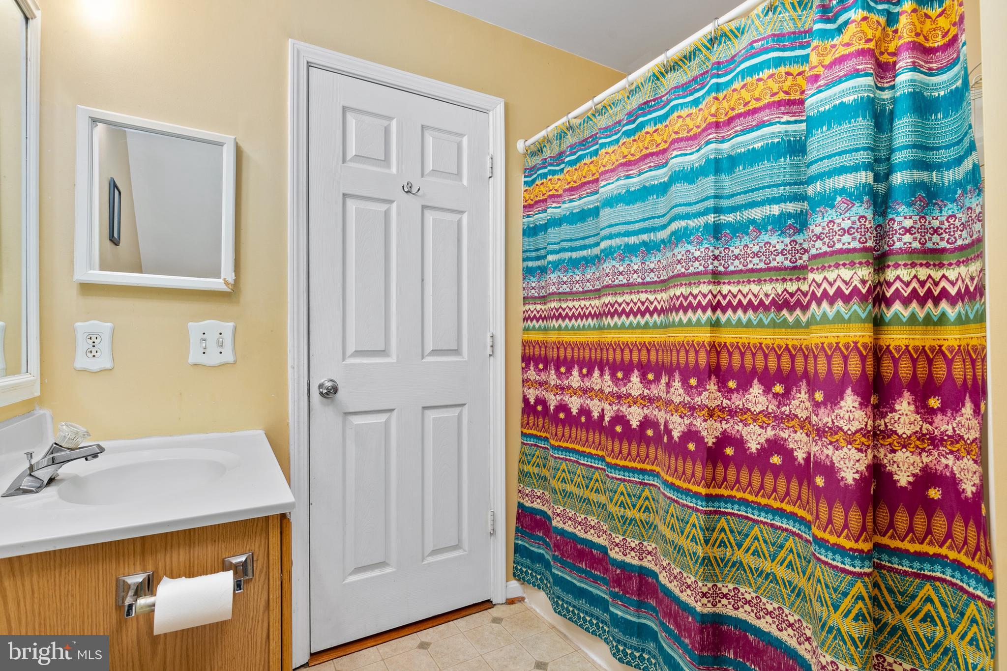 SNUG HARBOR - Residential