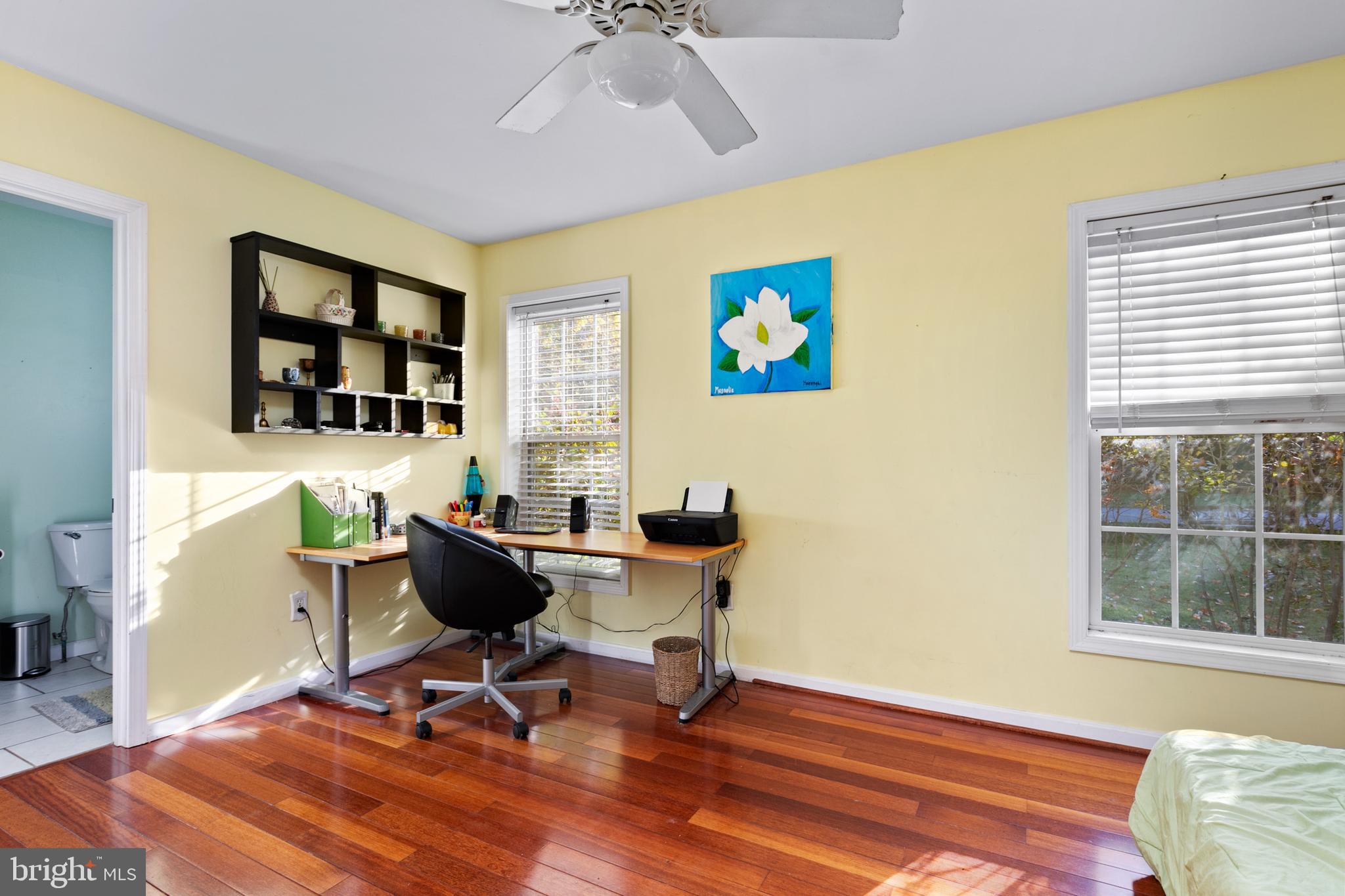 SNUG HARBOR - Residential