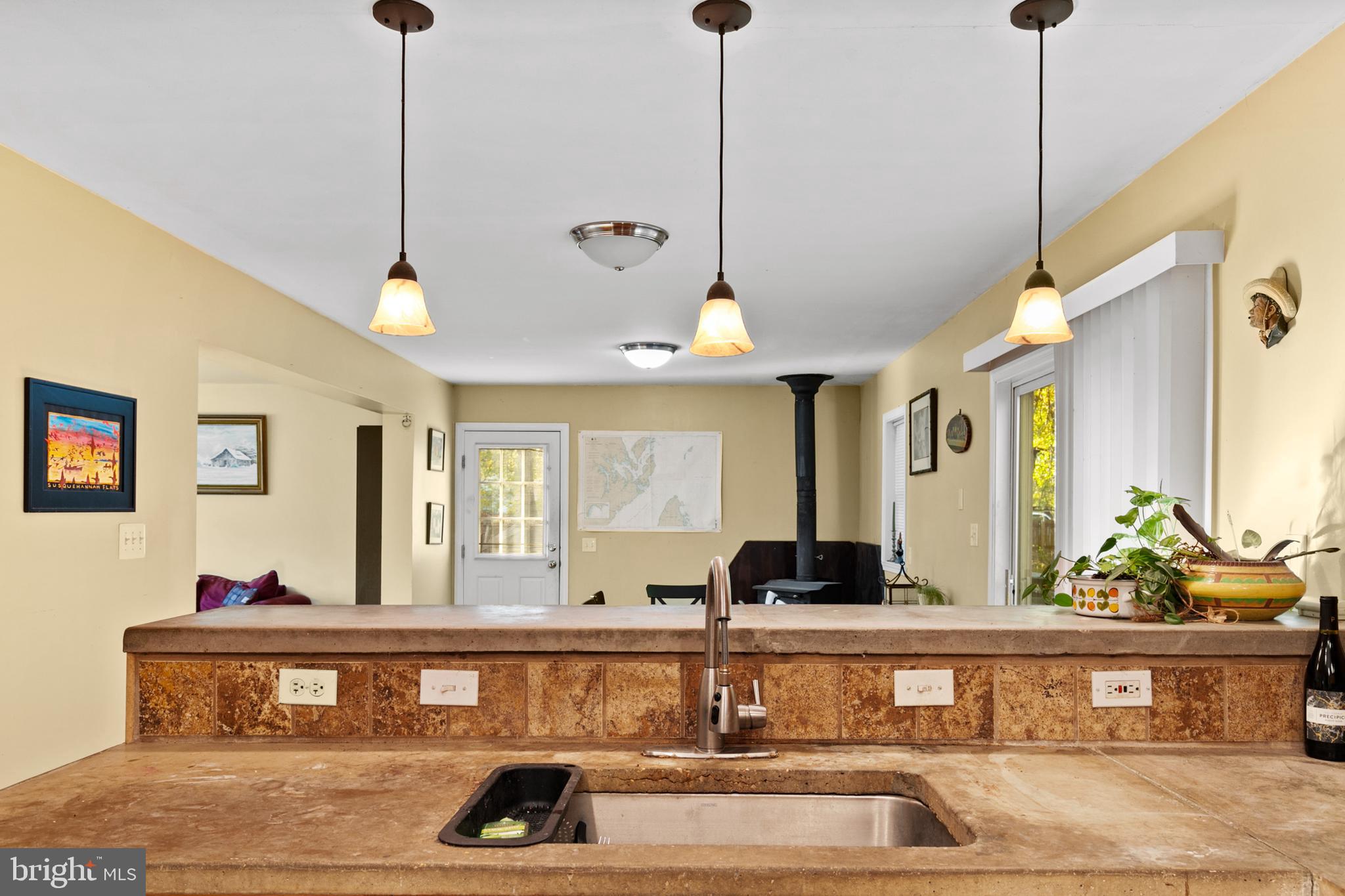 SNUG HARBOR - Residential