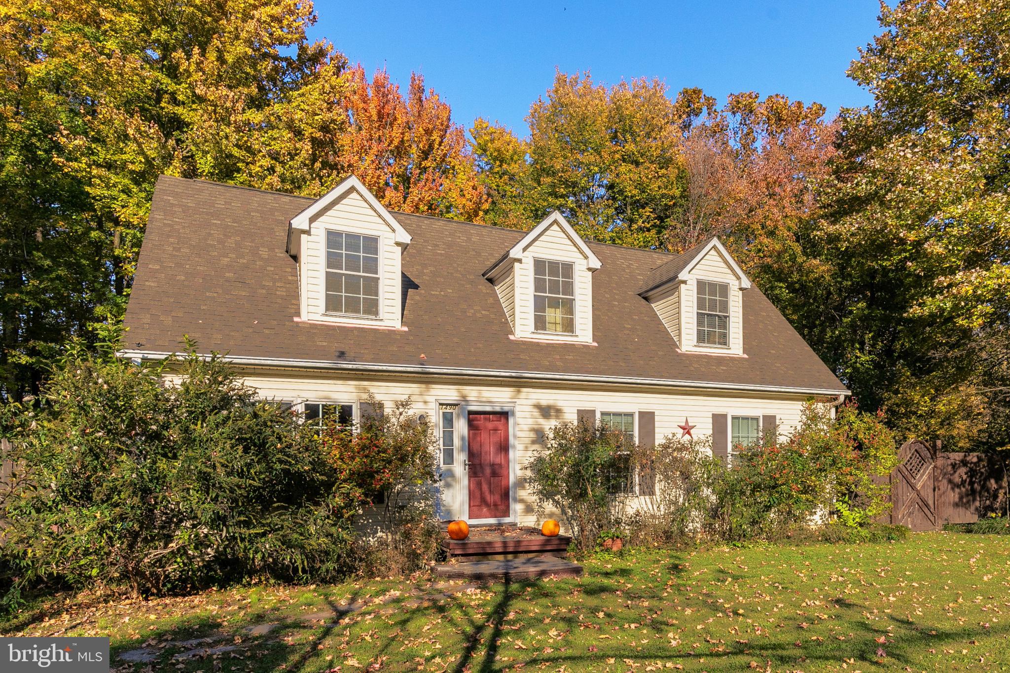 SNUG HARBOR - Residential