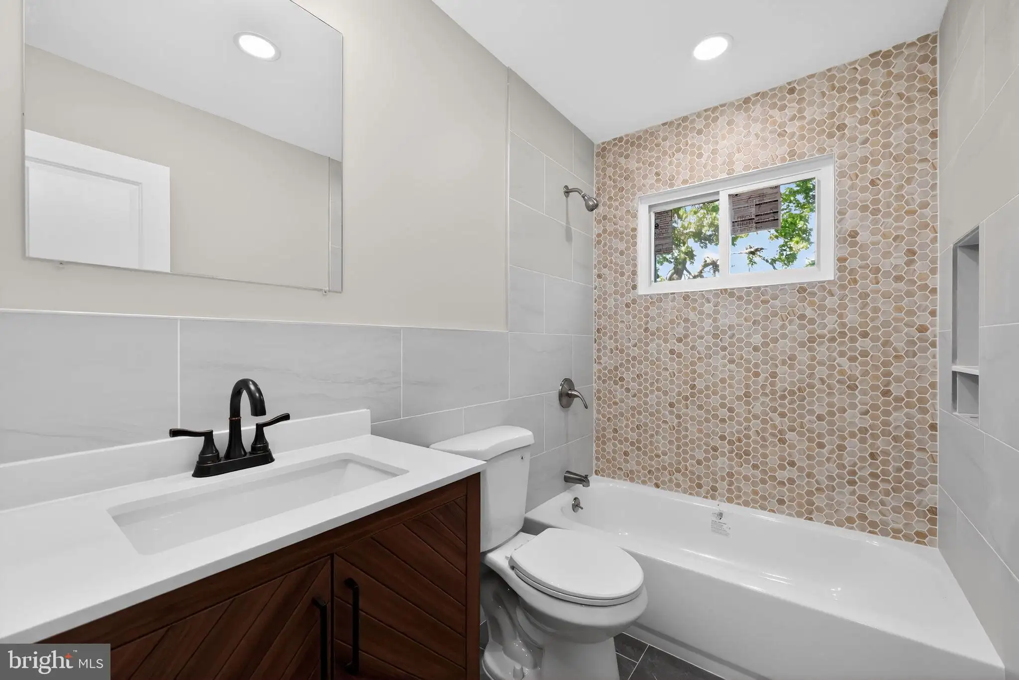 Additional image 51 of 1976 Arena Drive, Hamilton, NJ 08610
