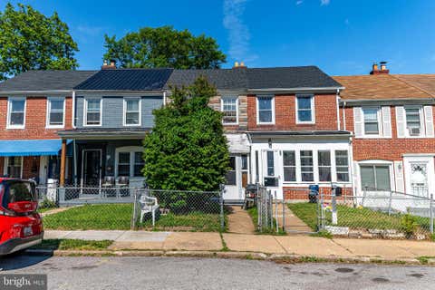Townhouse For Sale - 441 Roundview Road<br/> BALTIMORE, MD 21225
