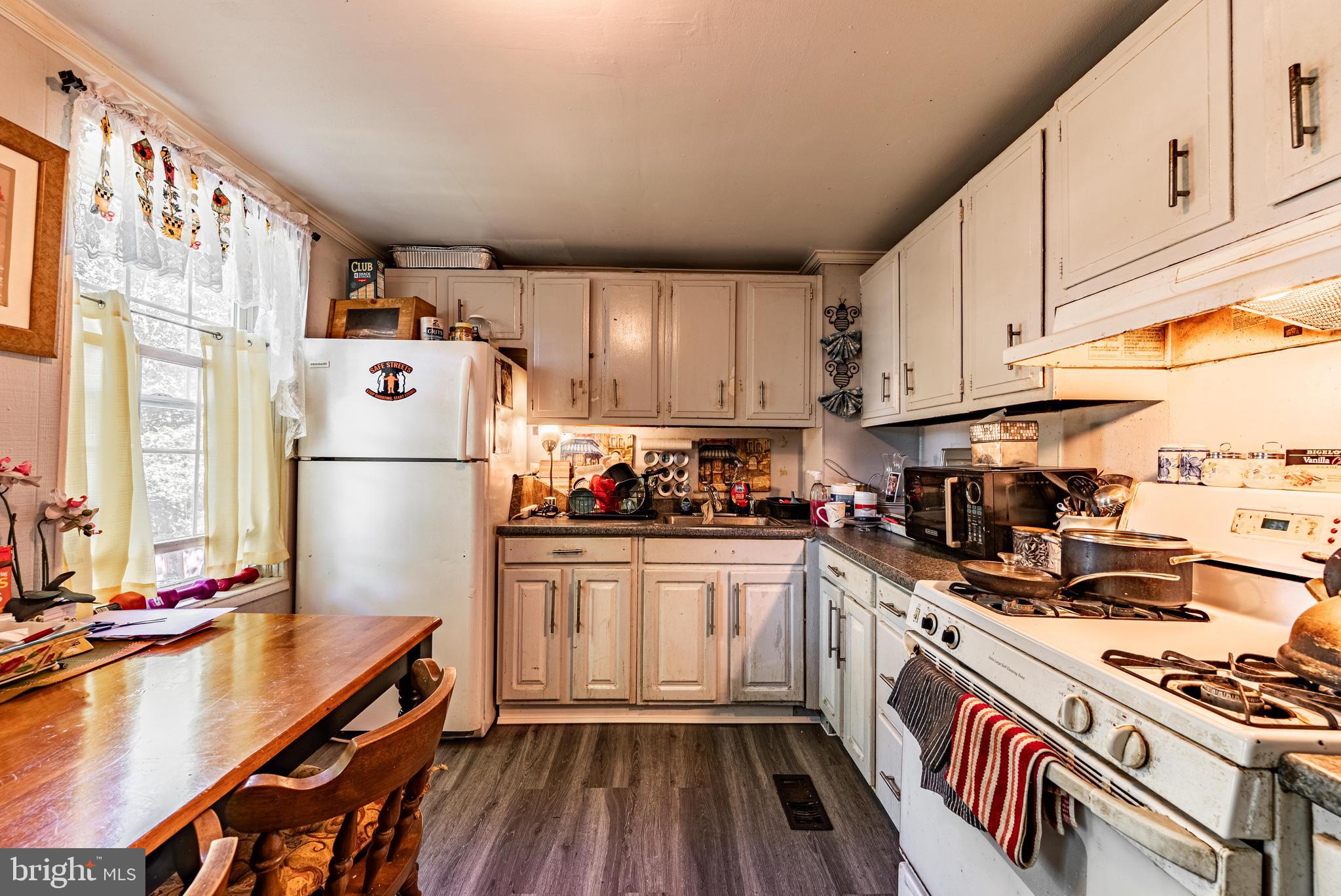 CHERRY HILL - Residential