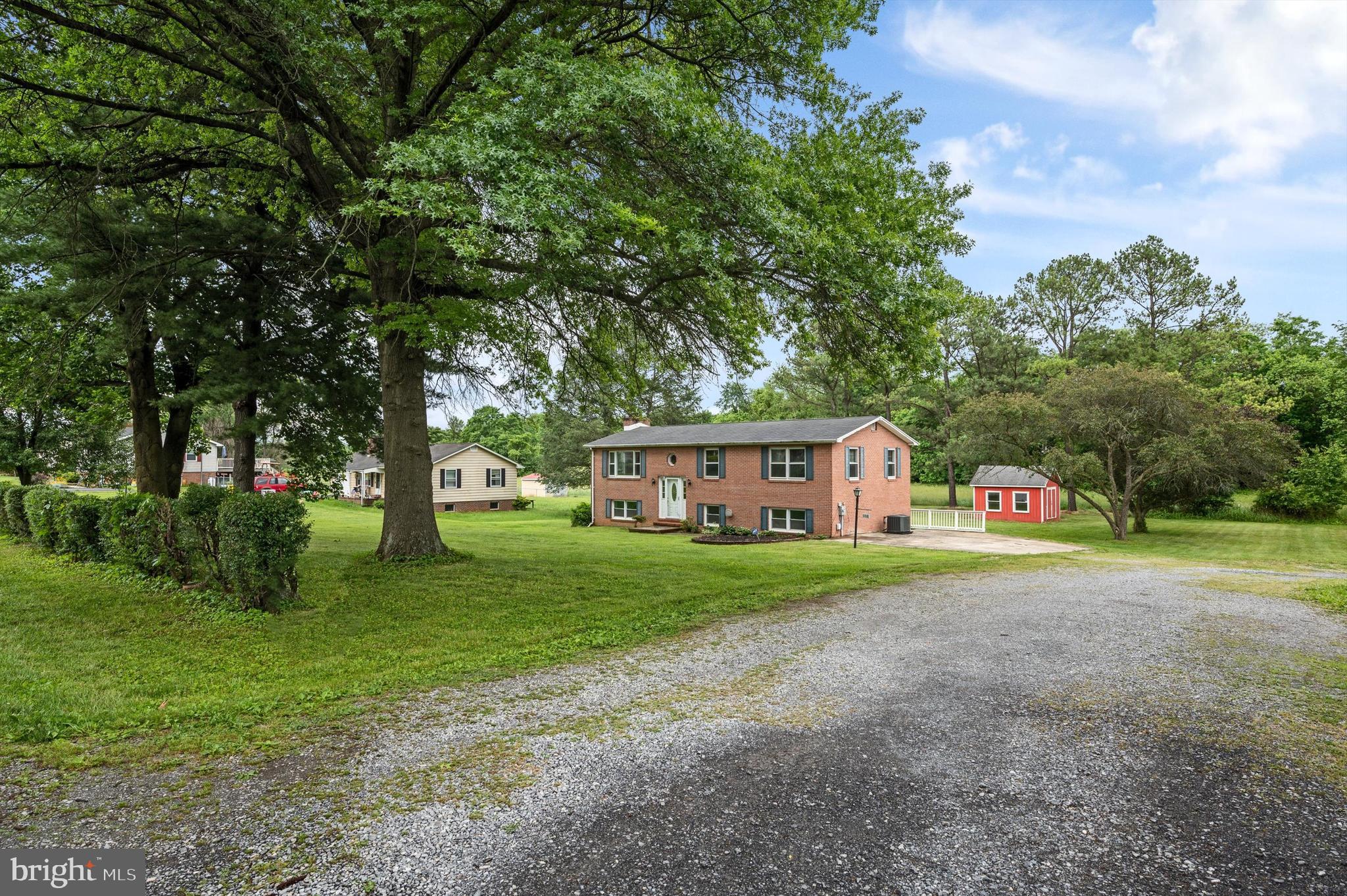 SHASTA EAST - Residential