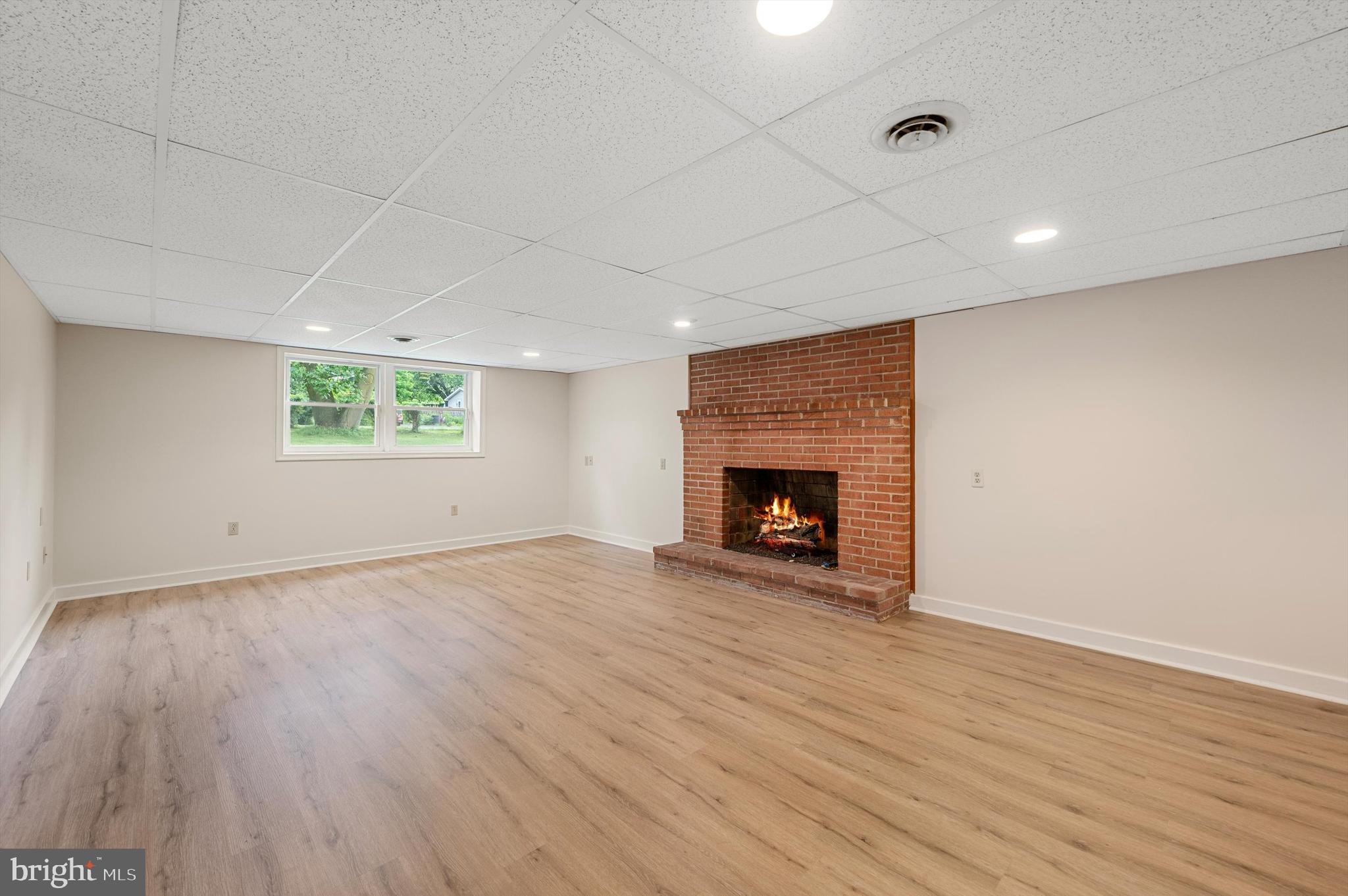 SHASTA EAST - Residential