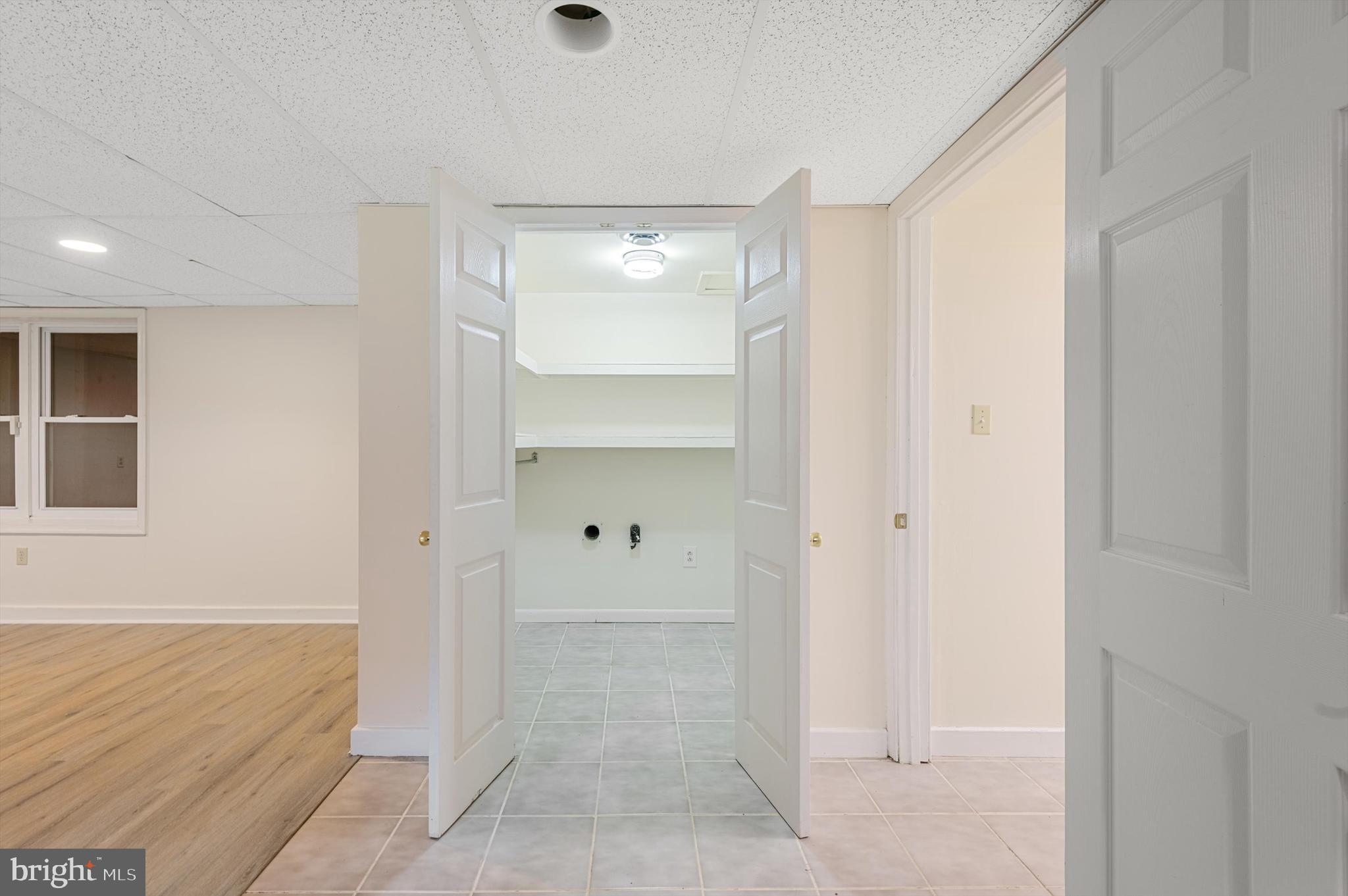 SHASTA EAST - Residential