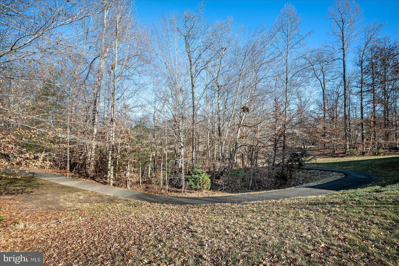 STONEWALL MANOR - Residential