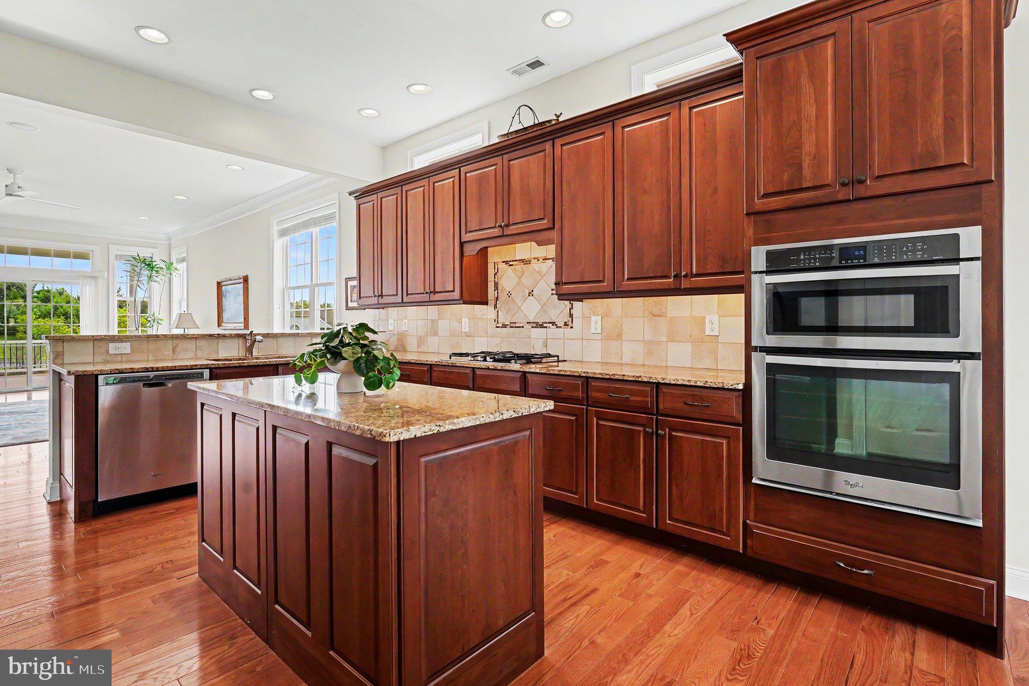 MEADOW GLEN - Residential