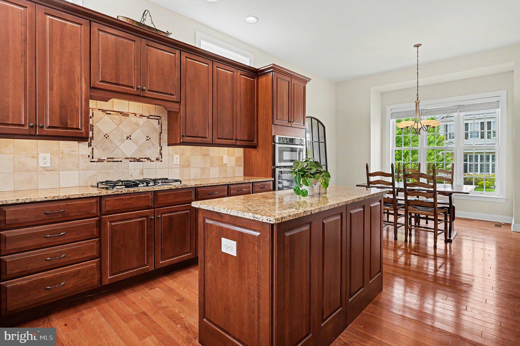 MEADOW GLEN - Residential