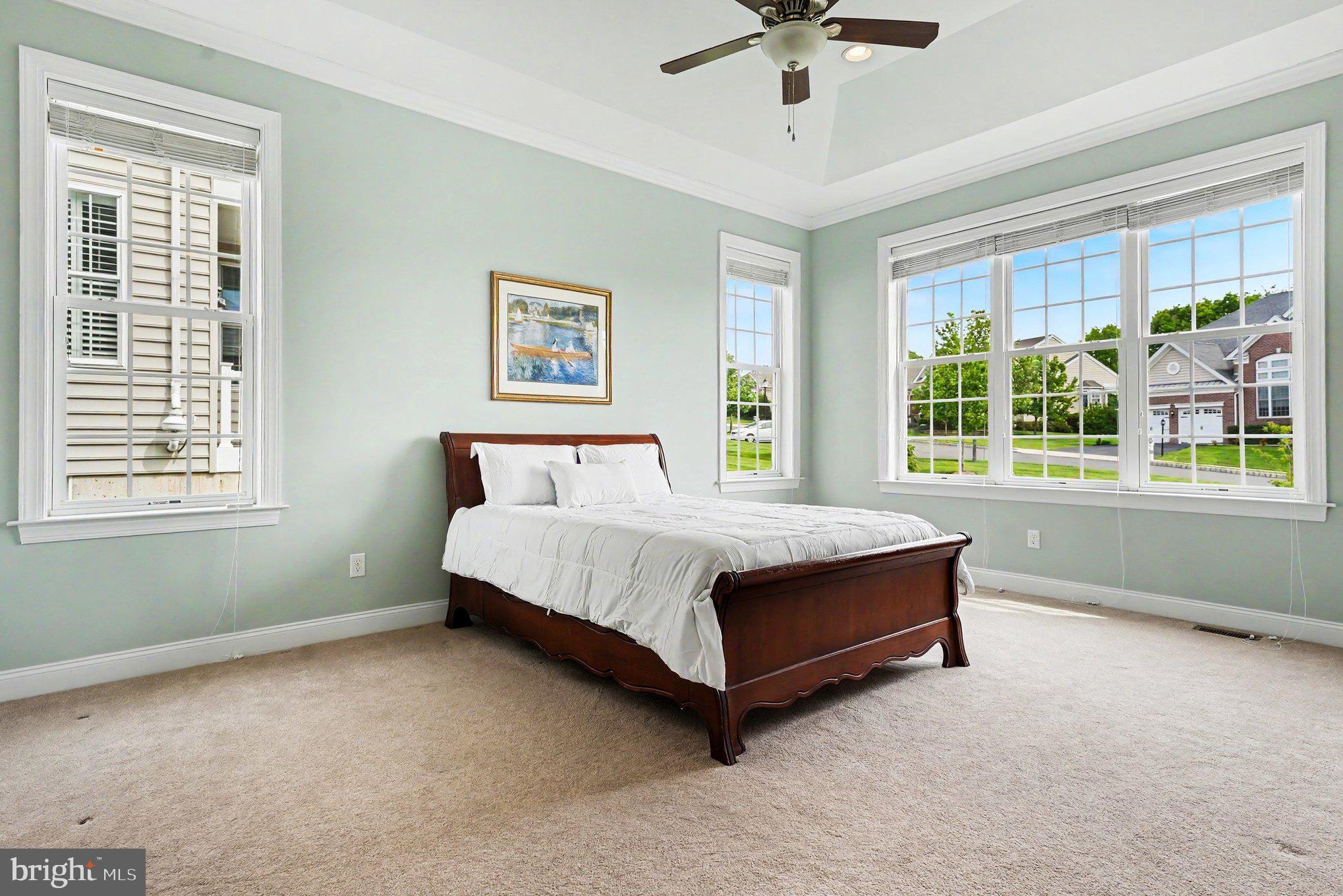 MEADOW GLEN - Residential