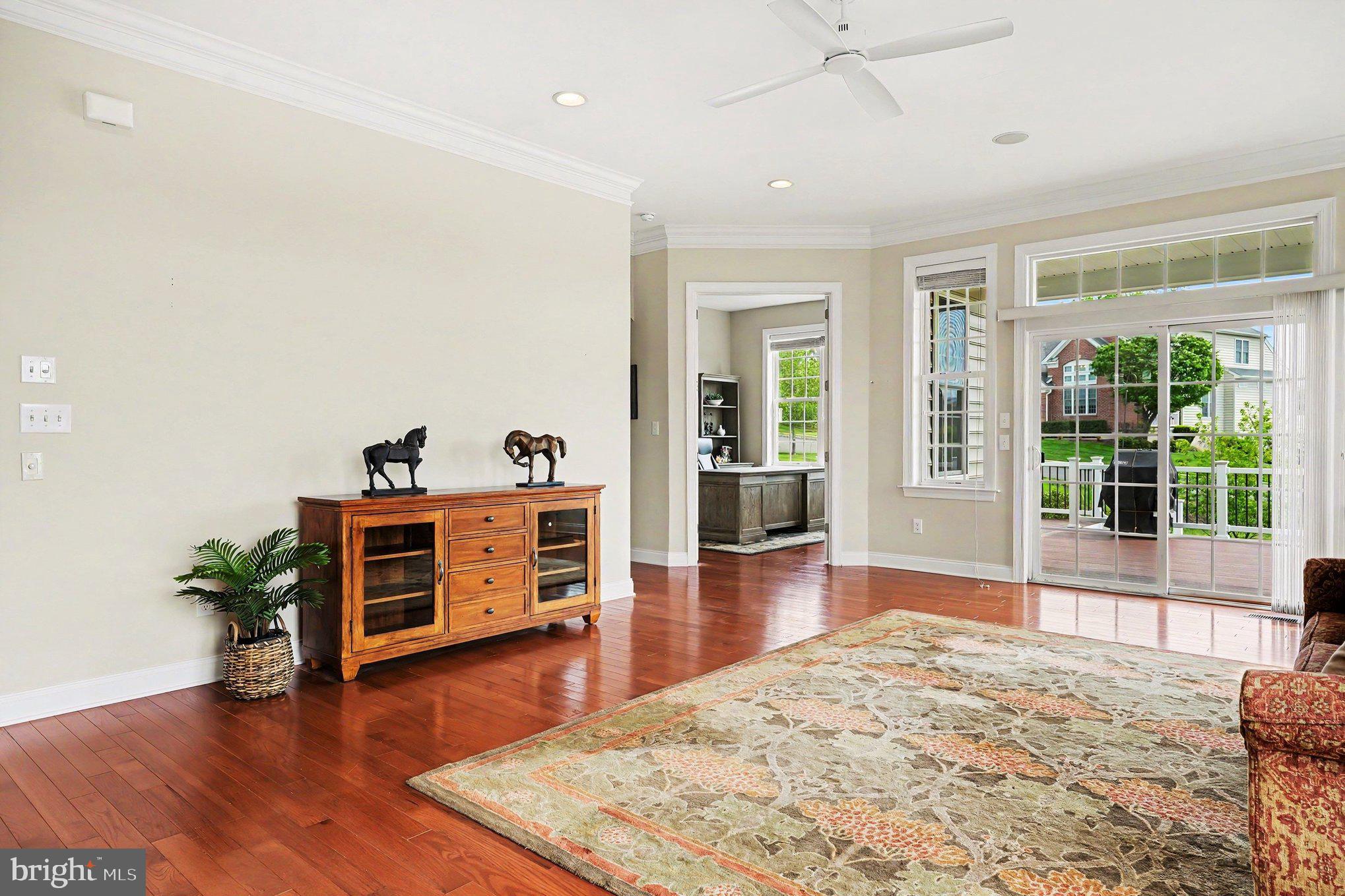 MEADOW GLEN - Residential