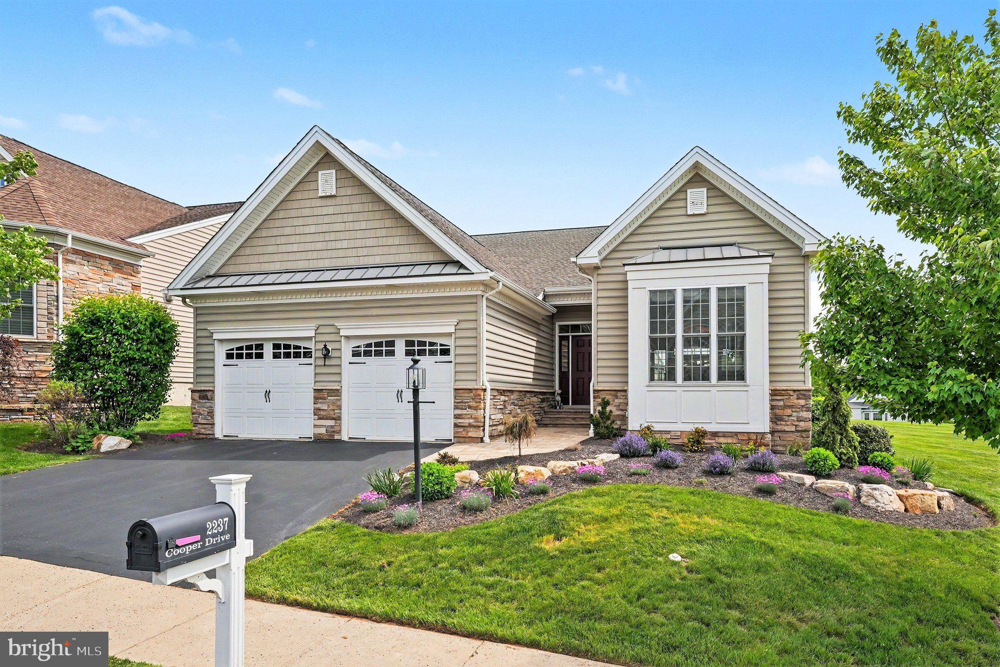 MEADOW GLEN - Residential
