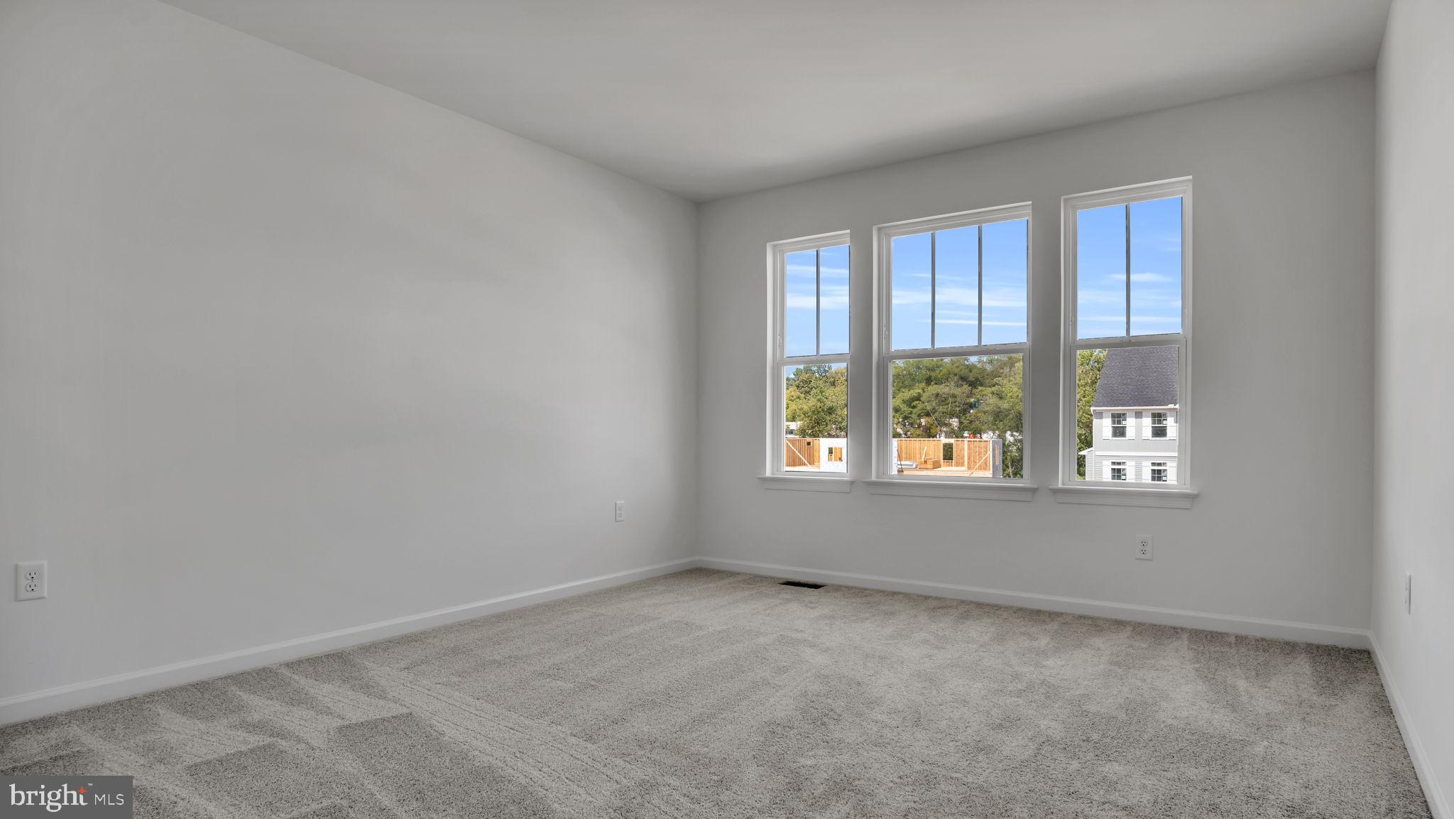 PENINSULA - Residential