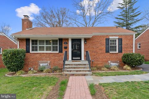 304 MONCURE DRIVE ALEXANDRIA VA 22314