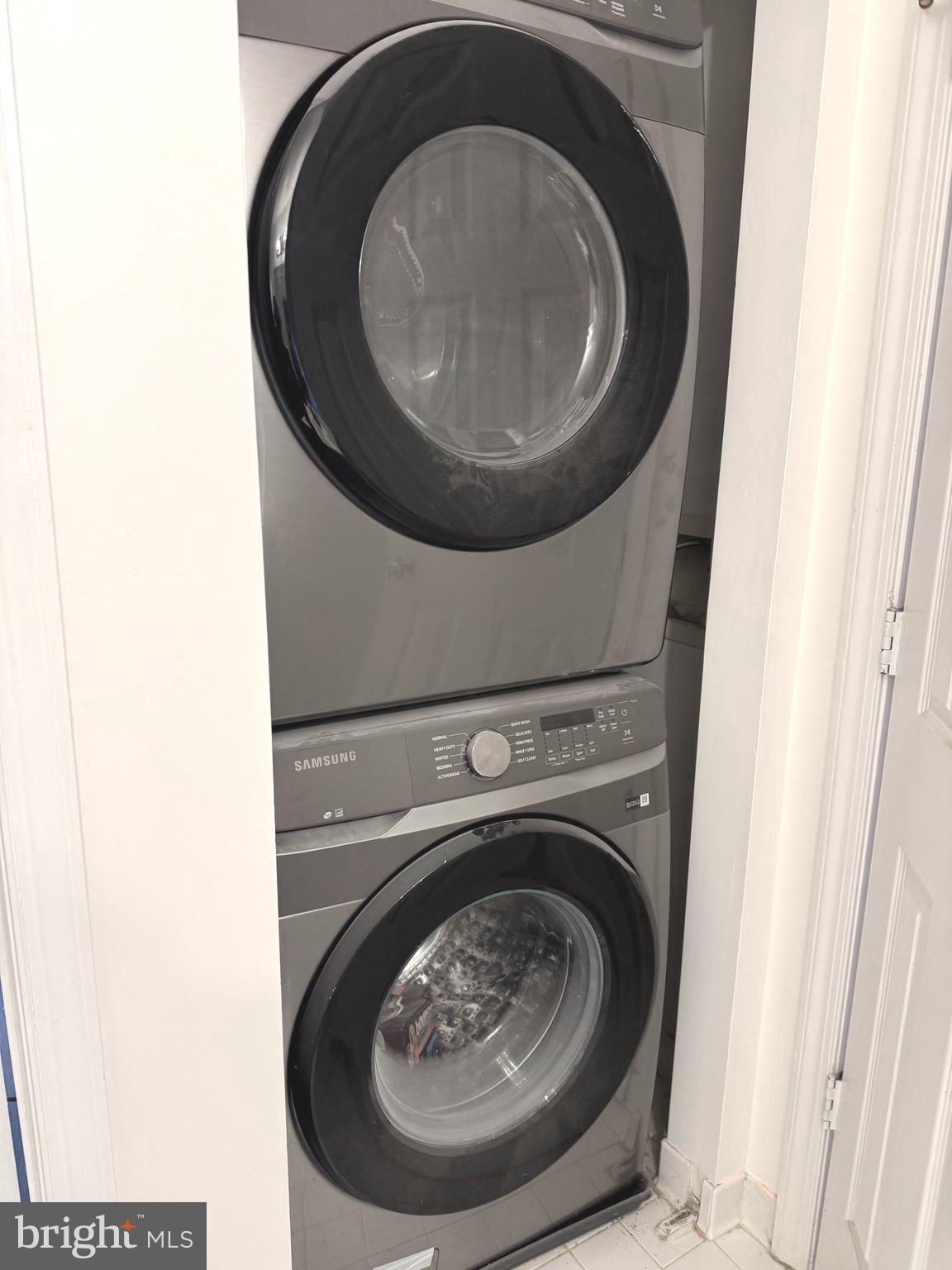 LILLIAN COURT AT TYSONS - Residential Lease