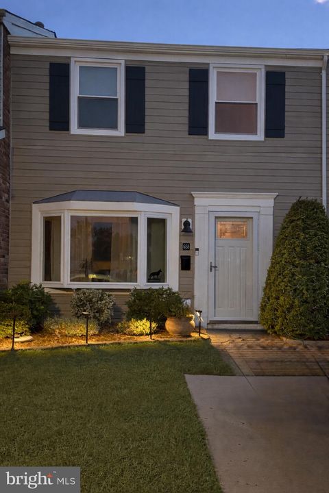 688 SHORE JOPPA MD 21085