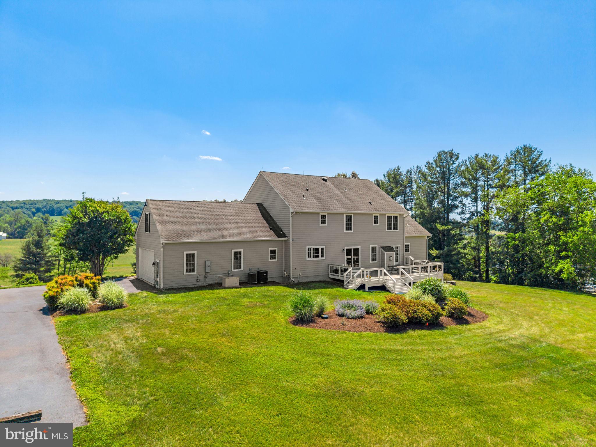 6272 BLACKWELL ROAD