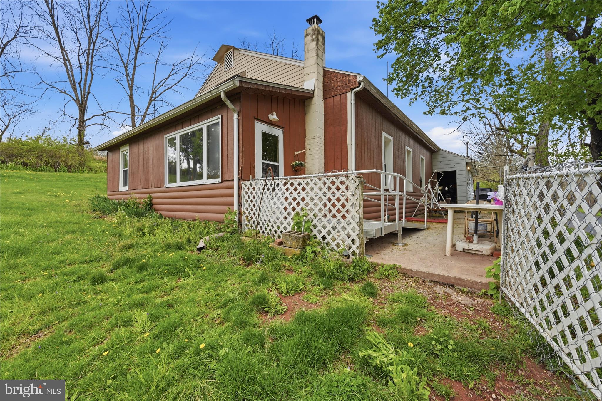 WEST BRUNSWICK - Residential