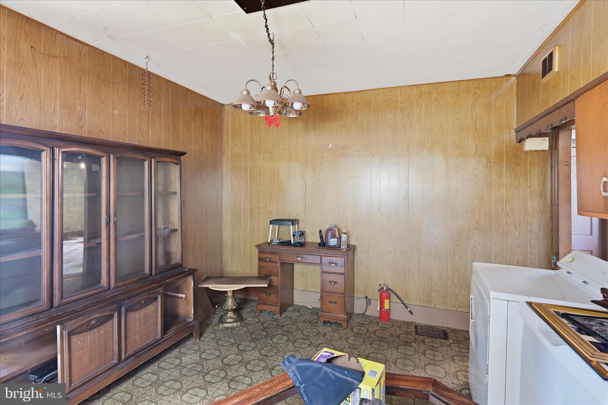 WEST BRUNSWICK - Residential