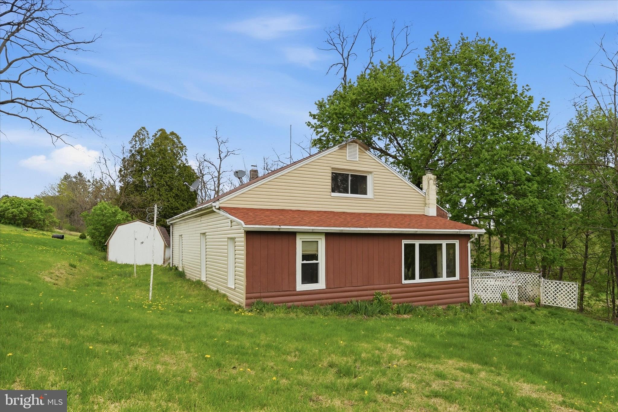 WEST BRUNSWICK - Residential