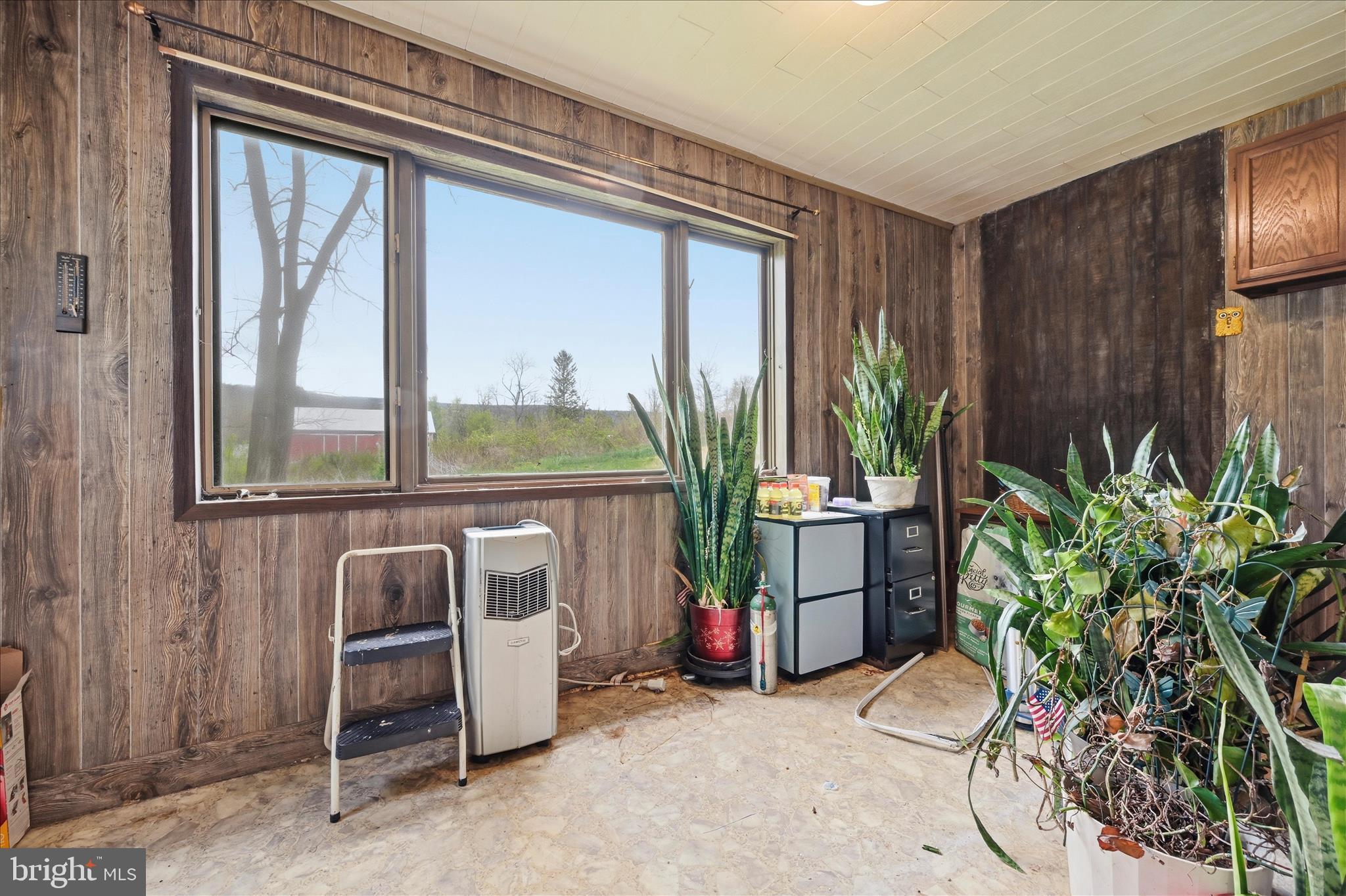 WEST BRUNSWICK - Residential