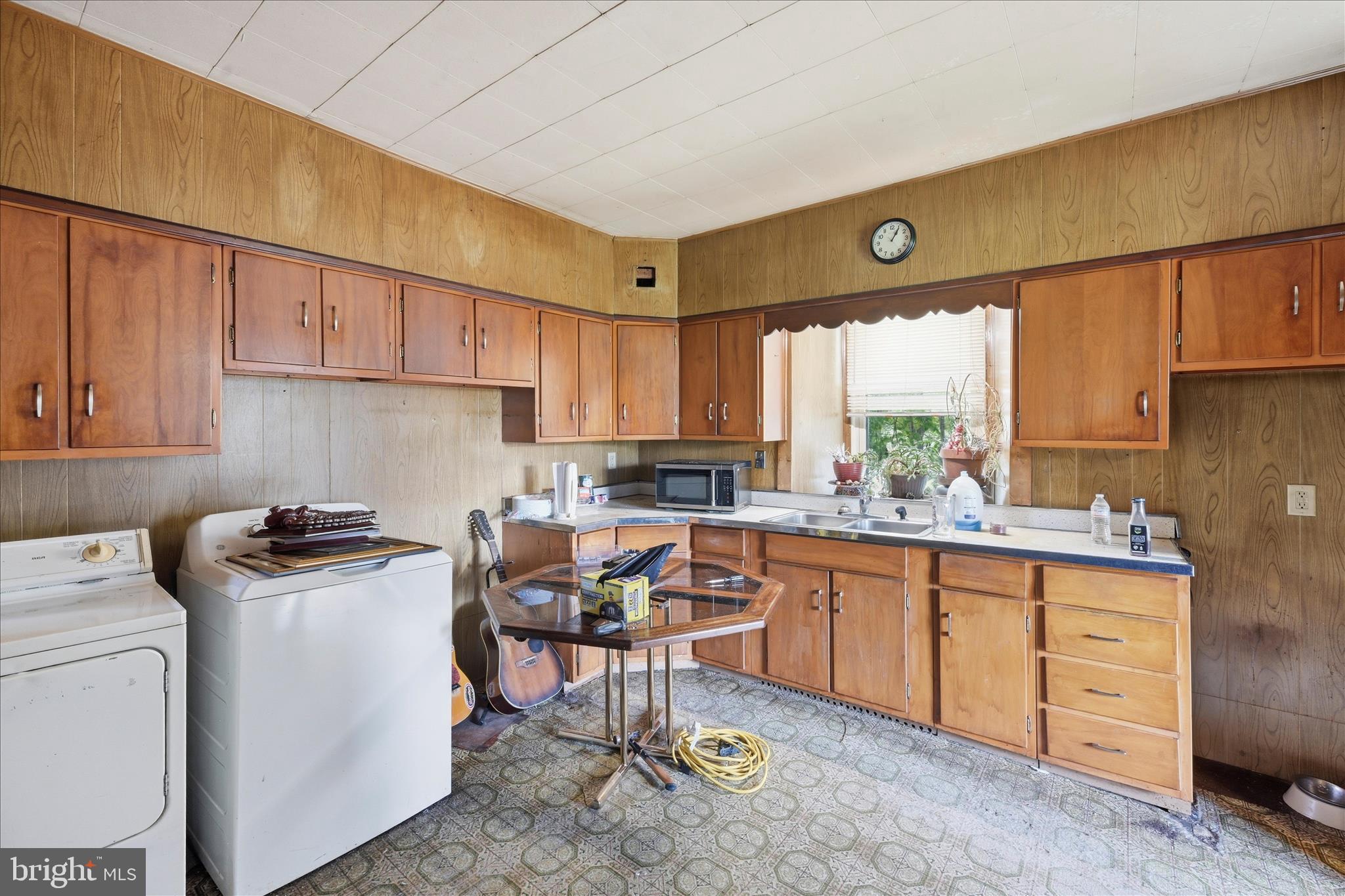 WEST BRUNSWICK - Residential