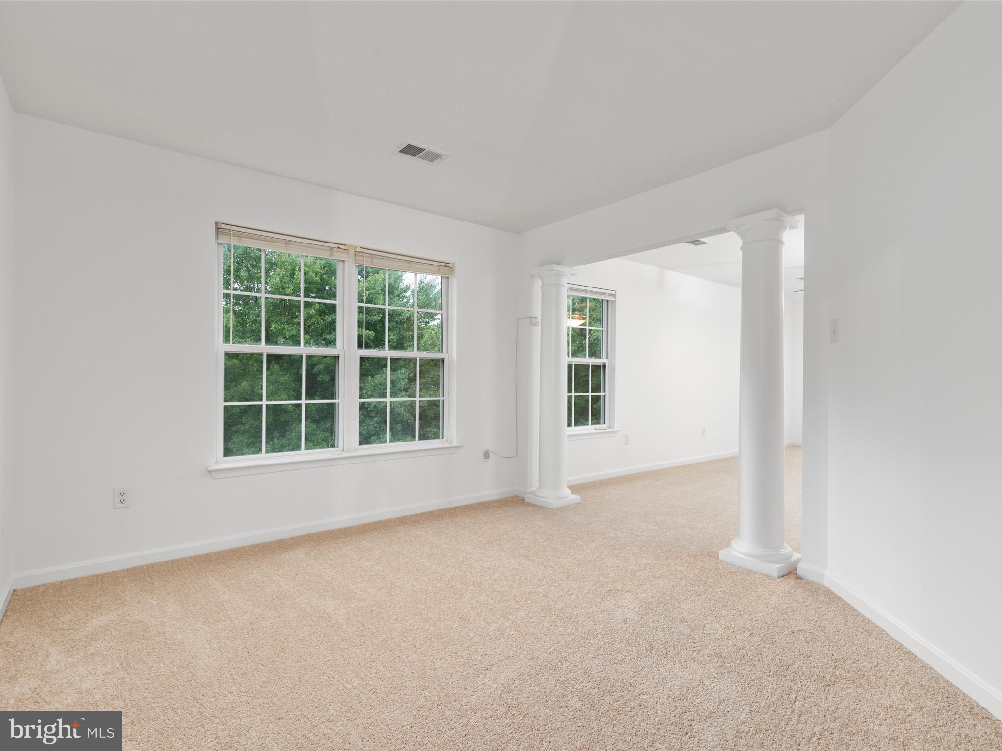 HILLANTRAE - Residential