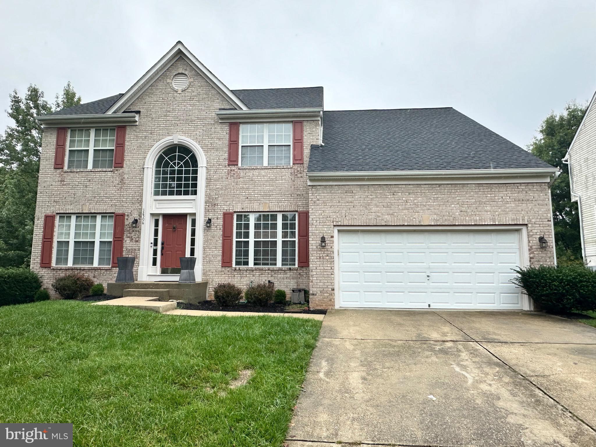 HILLANTRAE - Residential