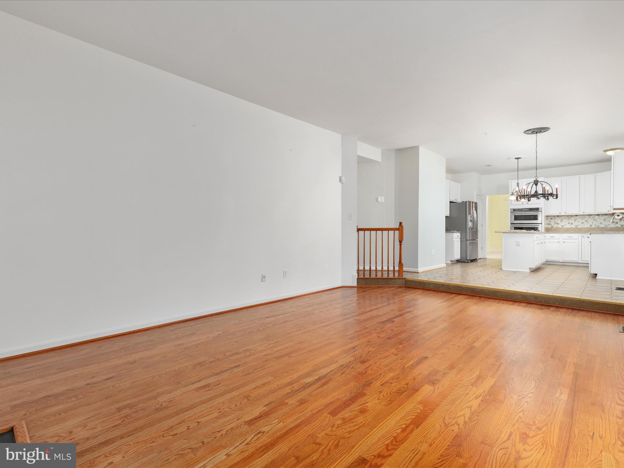 HILLANTRAE - Residential