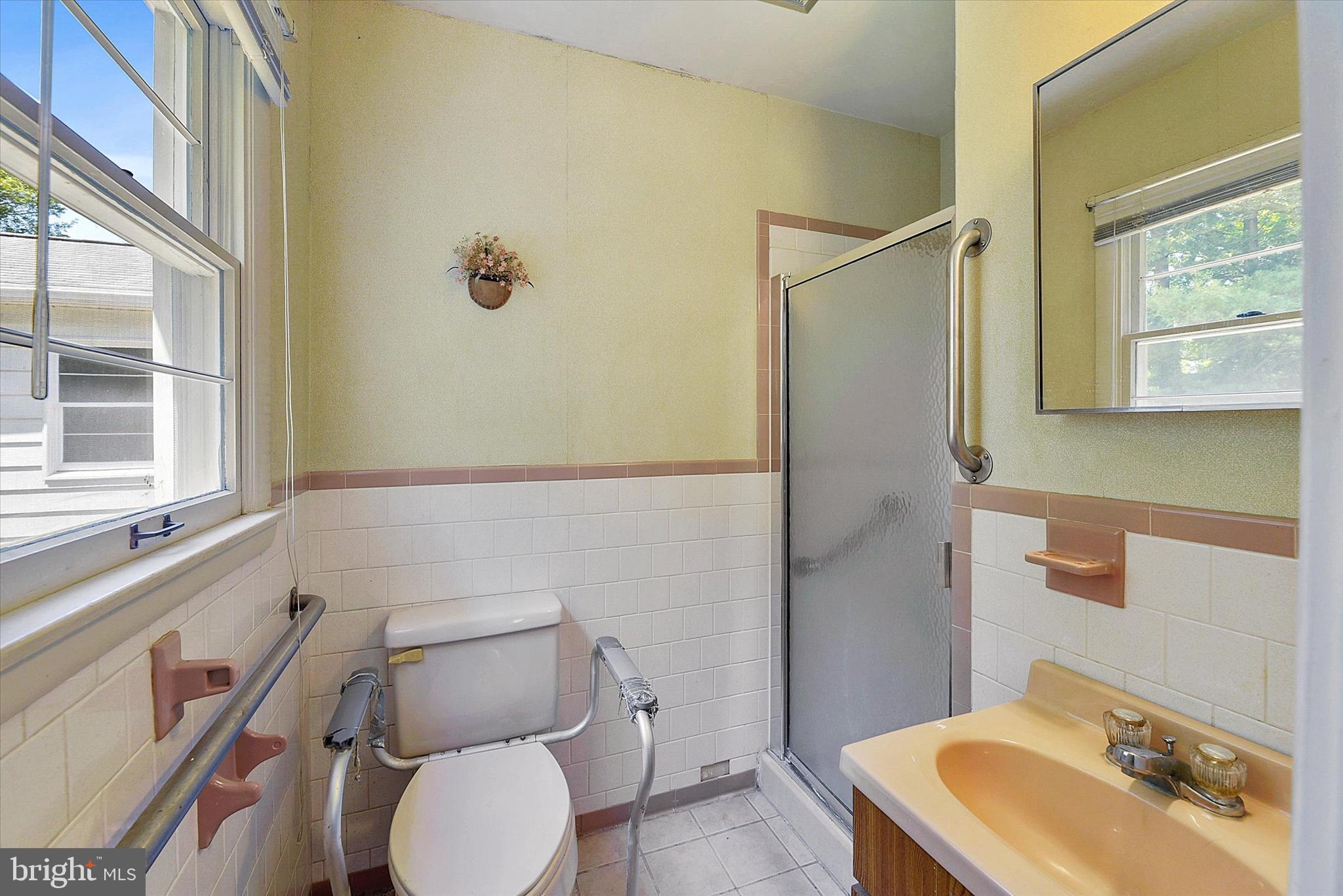 HOMESTEAD VILLAGE - Residential