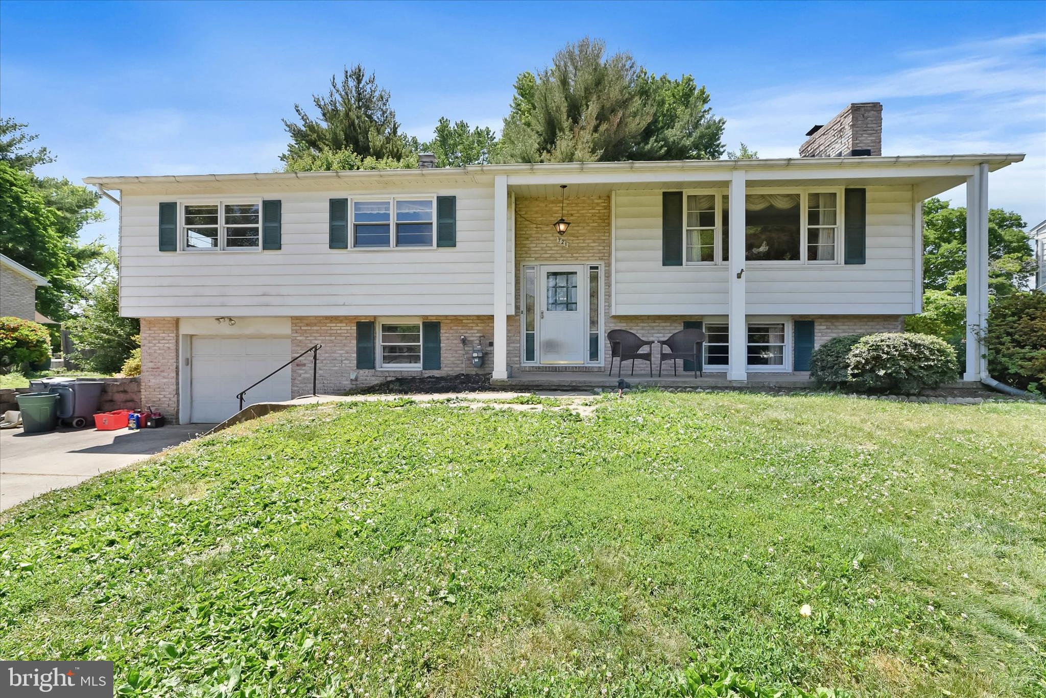 HOMESTEAD VILLAGE - Residential