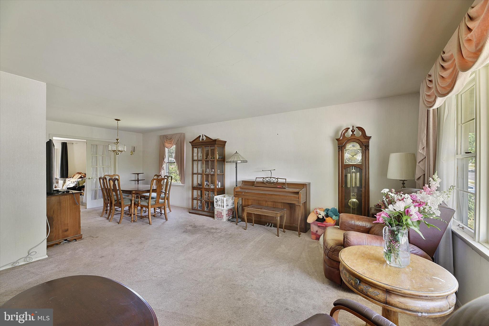 HOMESTEAD VILLAGE - Residential