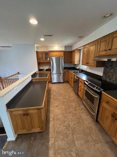 ARUNDEL VIEW - Residential